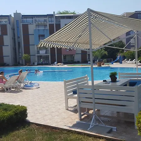 Sun City 1 Apartcomplex Apartment